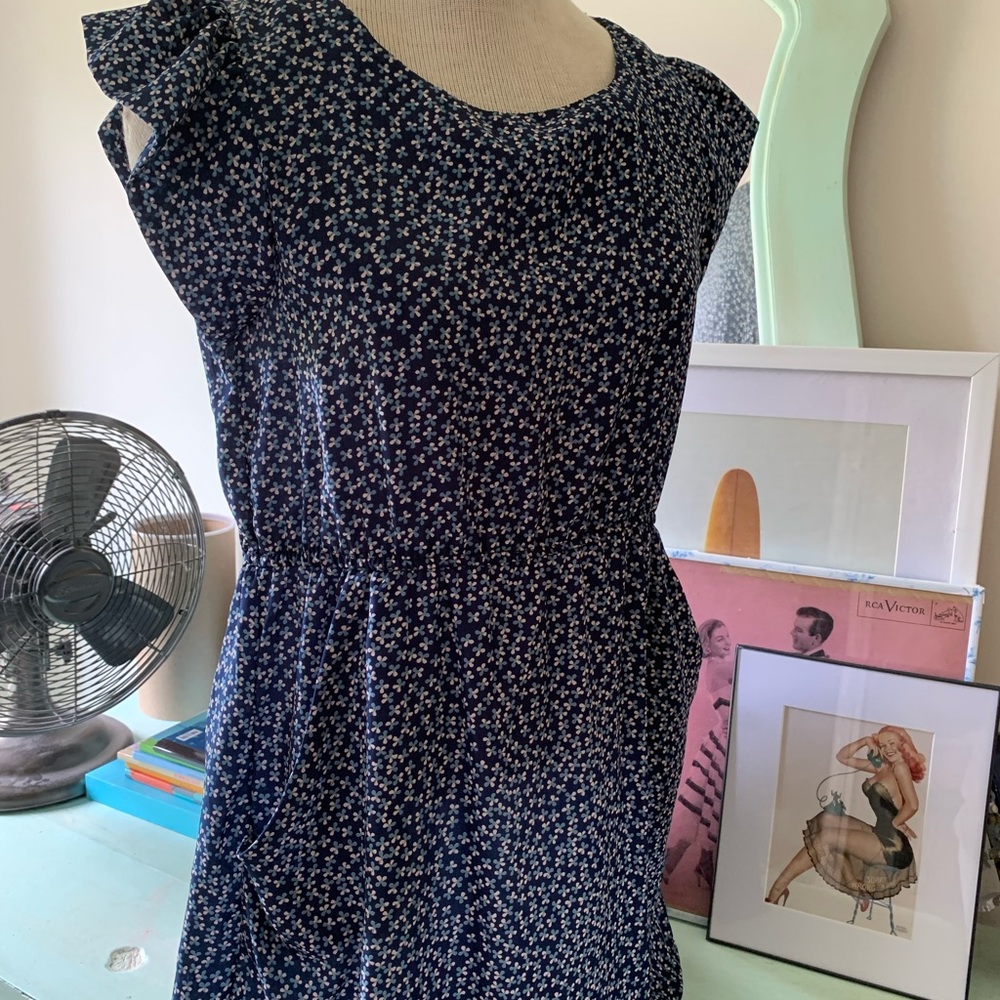 5/$25 Zara Basics Floral blue dress with pockets - Picture 10 of 13